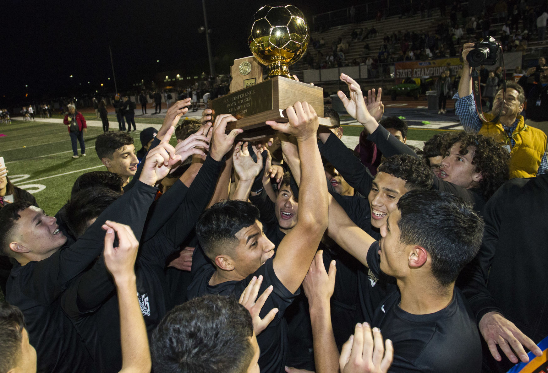 HS SOCCER SUNNYSIDE